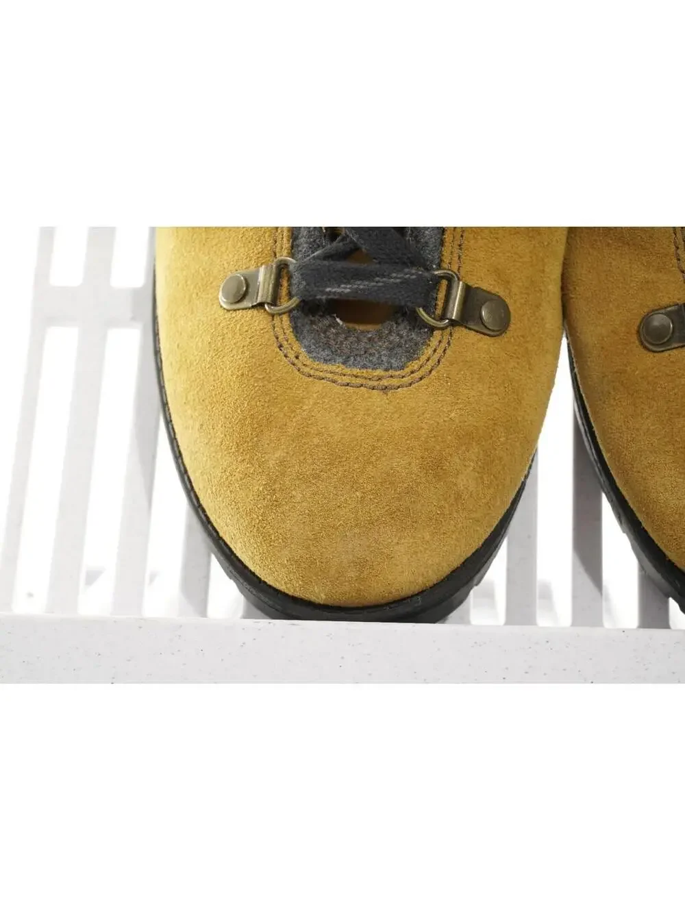 Clarks Faralyn Alpha Suede Boots Women's Sz 9.5W Shoes